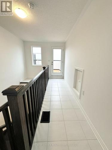 3083 Travertine Drive, Oakville, ON - Indoor Photo Showing Other Room