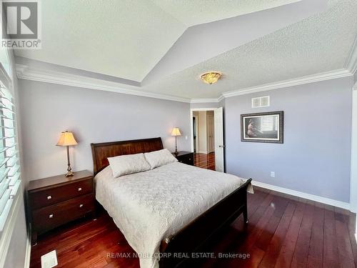 2139 Helmsley Avenue, Oakville, ON - Indoor Photo Showing Bedroom