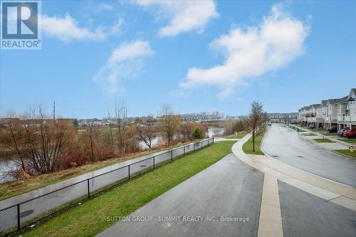 163 Seabrook Dr, Kitchener, ON - Outdoor With View