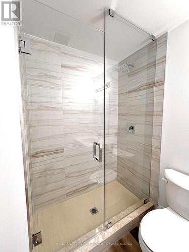 #415 -470 Dundas St E, Hamilton, ON - Indoor Photo Showing Bathroom