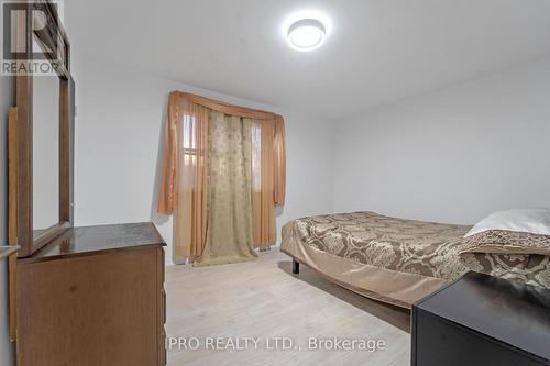 86 Sprucedale Street, Highlands East, ON - Indoor Photo Showing Bedroom