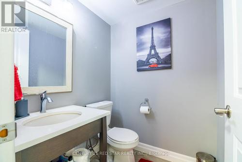 349 Munnoch Boulevard, Woodstock, ON - Indoor Photo Showing Bathroom