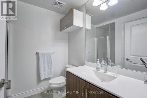 #705 -99 South Town Centre Blvd, Markham, ON - Indoor Photo Showing Bathroom