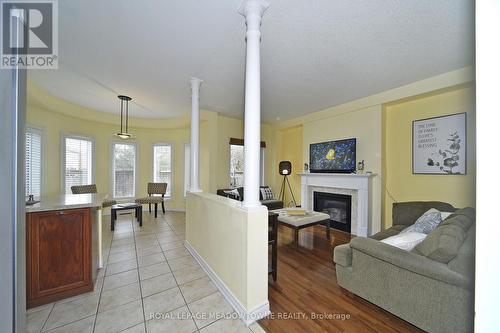 108 Littleside St, Richmond Hill, ON - Indoor With Fireplace