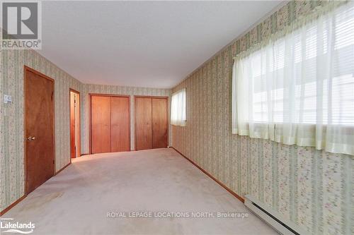 4 Allen Drive, Wasaga Beach, ON - Indoor Photo Showing Other Room