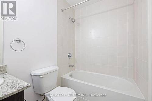 406 - 2900 Highway 7 Road, Vaughan, ON - Indoor Photo Showing Bathroom