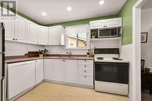 77 Griselda Cres, Brampton, ON - Indoor Photo Showing Kitchen With Double Sink