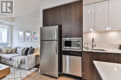 #202 -8 Ann St, Mississauga, ON - Indoor Photo Showing Kitchen With Stainless Steel Kitchen With Upgraded Kitchen