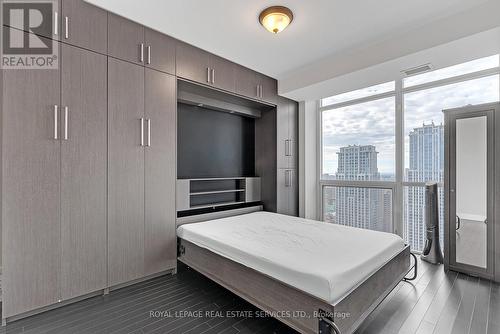 4101 - 21 Carlton Street, Toronto, ON - Indoor Photo Showing Bedroom