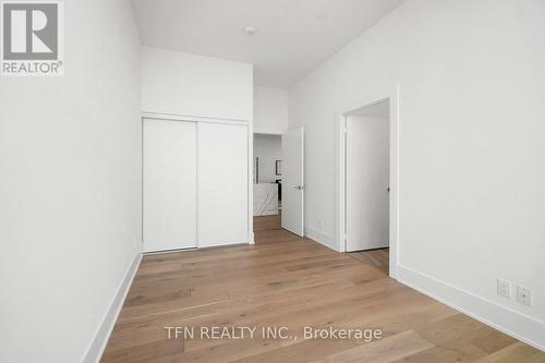 #Lph03 -181 Bedford Rd, Toronto, ON - Indoor Photo Showing Other Room