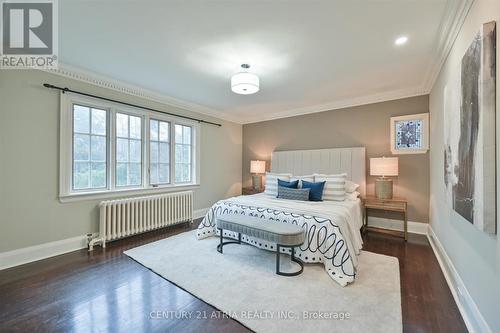 111 Blythwood Rd, Toronto, ON - Indoor Photo Showing Bedroom