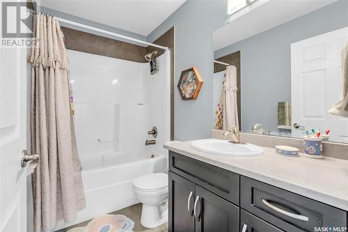 551 Redwood Crescent, Warman, SK - Indoor Photo Showing Bathroom