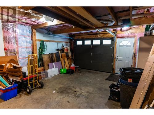 8323 Trans Canada Highway, Revelstoke, BC - Indoor Photo Showing Garage