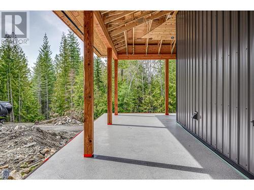 40 Lidstone Road, Salmon Arm, BC - Outdoor With Exterior