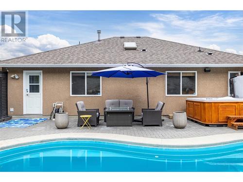 737 Cantina Court, Kelowna, BC - Outdoor With In Ground Pool With Deck Patio Veranda With Exterior