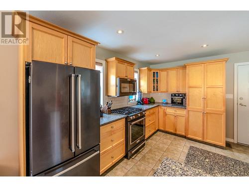 118 Westridge Drive, Princeton, BC - Indoor Photo Showing Kitchen