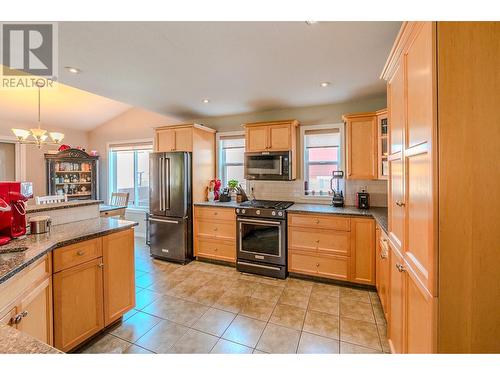 118 Westridge Drive, Princeton, BC - Indoor Photo Showing Kitchen