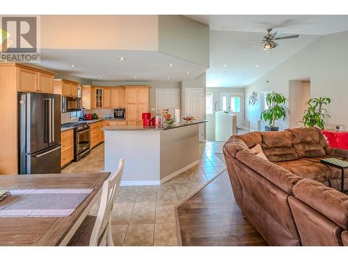 118 Westridge Drive, Princeton, BC - Indoor Photo Showing Kitchen