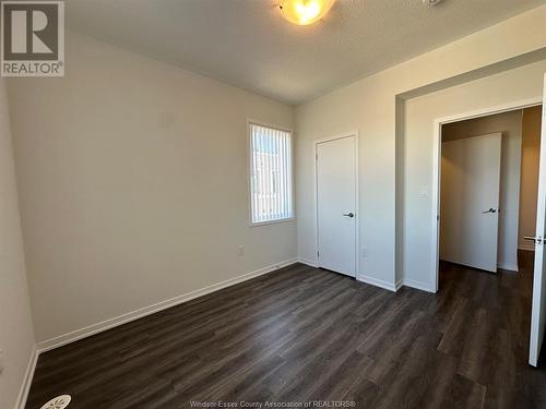 90 Honeycrisp Crescent Unit# Th364, Vaughan, ON - Indoor Photo Showing Other Room