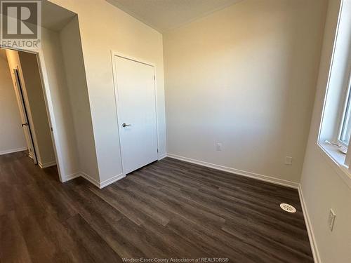 90 Honeycrisp Crescent Unit# Th364, Vaughan, ON - Indoor Photo Showing Other Room