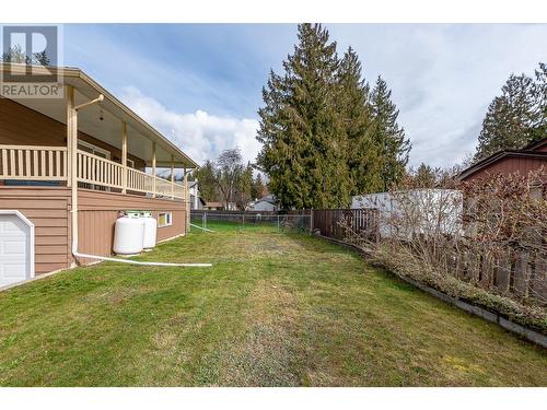 606 Forest Park Street, Sicamous, BC - Outdoor