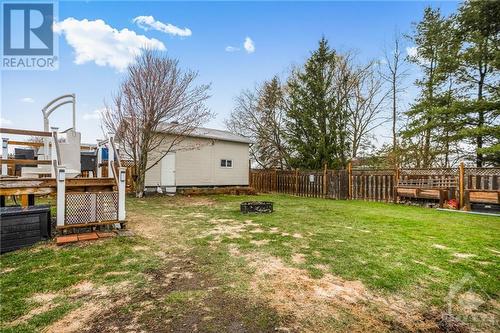 1548 Landry Street, Clarence Creek, ON - Outdoor