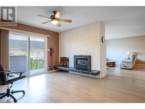 15562 Old Mission Road, Lake Country, BC - Indoor With Fireplace