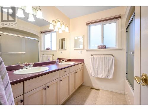 15562 Old Mission Road, Lake Country, BC - Indoor Photo Showing Bathroom