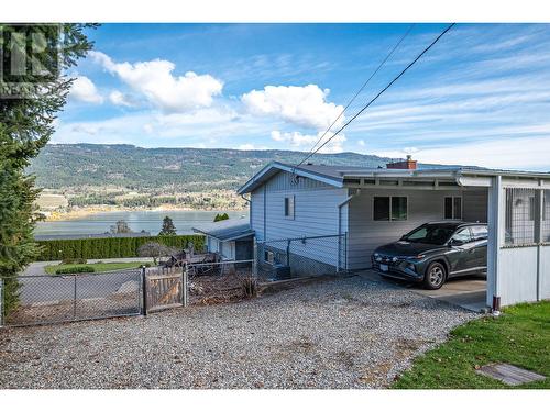 15562 Old Mission Road, Lake Country, BC - Outdoor