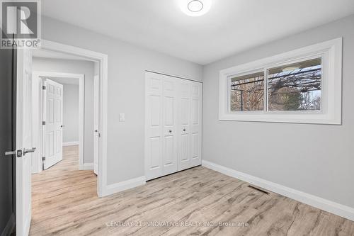 890 Wallace Avenue, Windsor, ON - Indoor Photo Showing Other Room