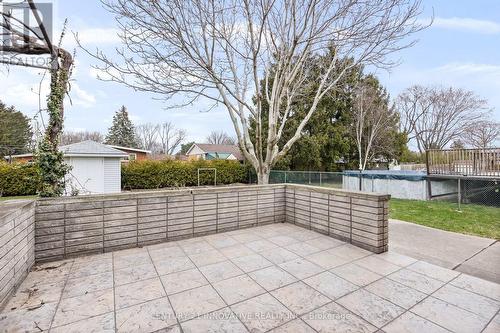 890 Wallace Avenue, Windsor, ON - Outdoor
