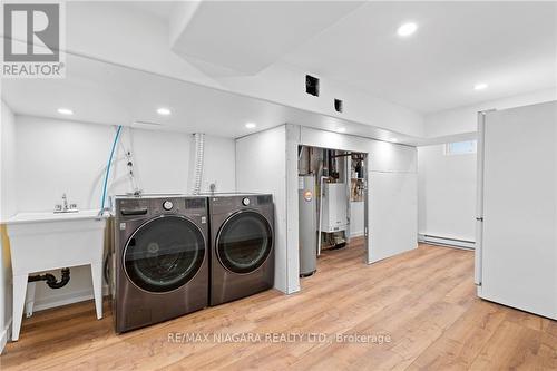 7 Thairs Ave, St. Catharines, ON - Indoor Photo Showing Laundry Room