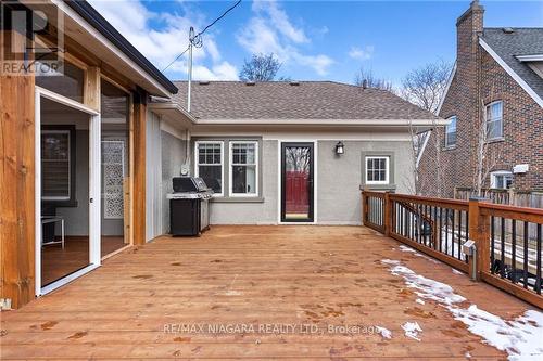 7 Thairs Ave, St. Catharines, ON - Outdoor With Deck Patio Veranda With Exterior