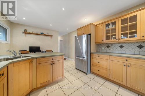 176 West 31St St, Hamilton, ON - Indoor Photo Showing Kitchen With Double Sink