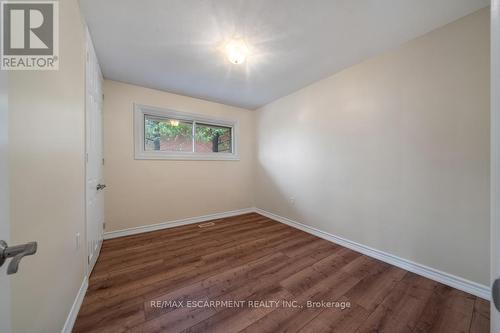 176 West 31St St, Hamilton, ON - Indoor Photo Showing Other Room