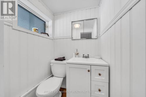 3542 Fifteenth St, Lincoln, ON - Indoor Photo Showing Bathroom