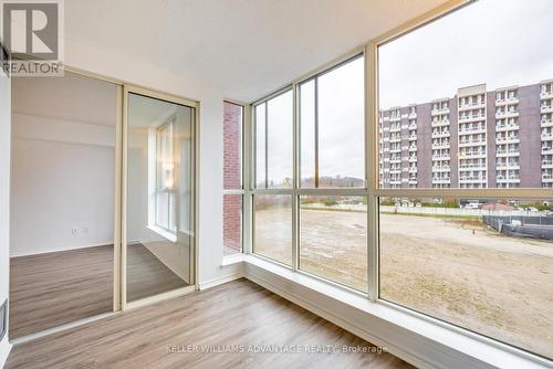 #442 -24 Southport St, Toronto, ON - Indoor Photo Showing Other Room
