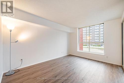 #442 -24 Southport St, Toronto, ON - Indoor Photo Showing Other Room