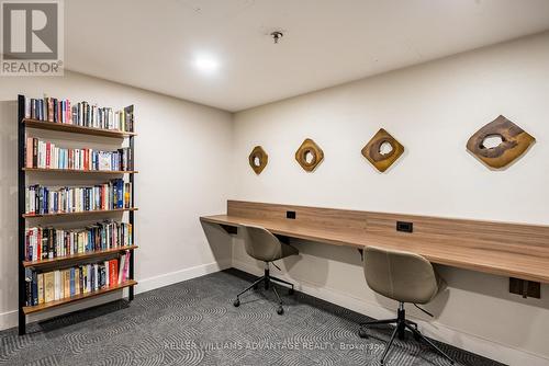 #442 -24 Southport St, Toronto, ON - Indoor Photo Showing Office