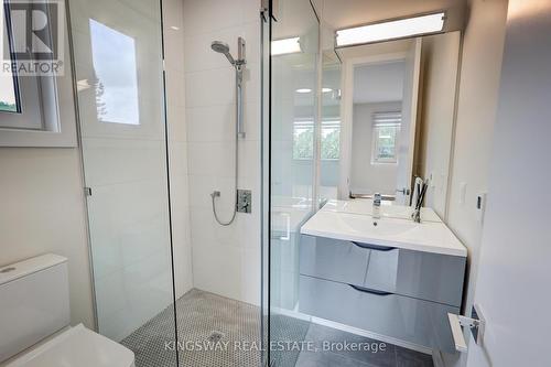 201 Van Dusen Blvd, Toronto, ON - Indoor Photo Showing Bathroom