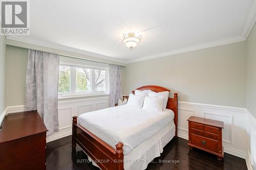 26 Hartsdale Dr, Toronto, ON - Indoor Photo Showing Bedroom