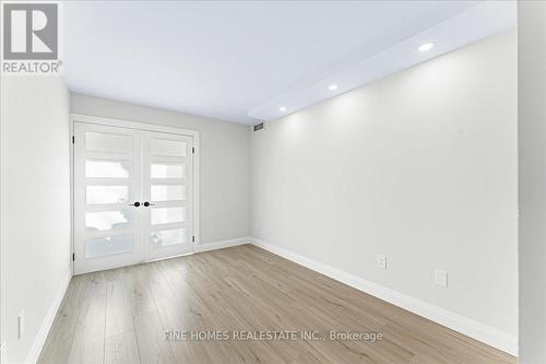 #307 -20 Harding Blvd, Richmond Hill, ON - Indoor Photo Showing Other Room