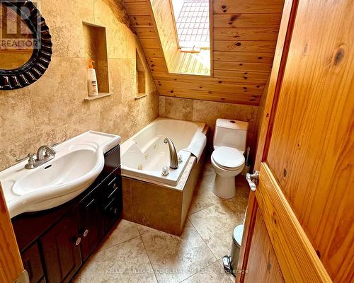 9 Philpark Rd, Tiny, ON - Indoor Photo Showing Bathroom