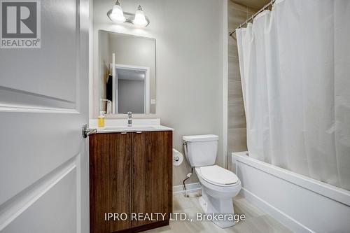 3135 Ernest Appelbe Boulevard, Oakville, ON - Indoor Photo Showing Bathroom