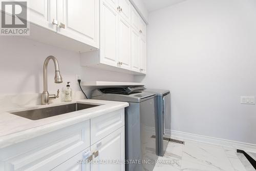 1451 Indian Rd, Mississauga, ON - Indoor Photo Showing Laundry Room