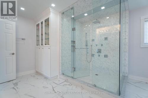 1451 Indian Road, Mississauga, ON - Indoor Photo Showing Bathroom
