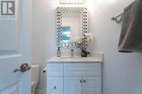 1451 Indian Rd, Mississauga, ON - Indoor Photo Showing Bathroom