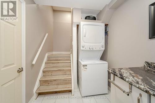 91 - 14 London Green Court, Toronto, ON - Indoor Photo Showing Laundry Room
