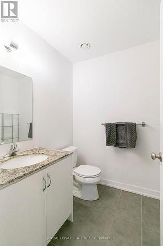 209 - 4040 Upper Middle Road, Burlington, ON - Indoor Photo Showing Bathroom