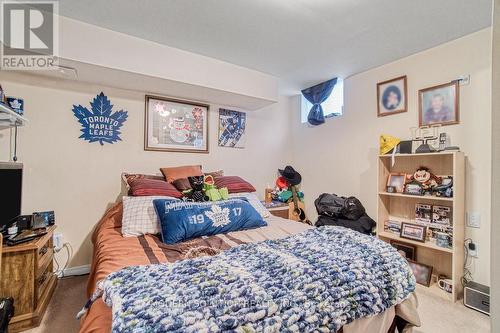 996 Deer Valley Drive, Oshawa, ON - Indoor Photo Showing Bedroom